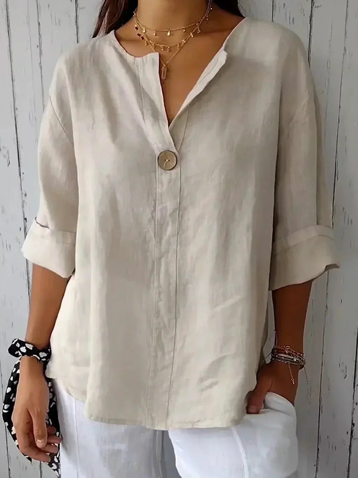 Lina | Casual V-Neck Blouse