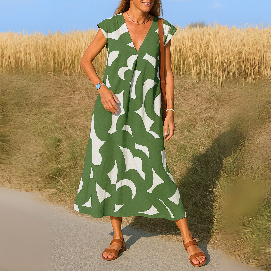 Valérie | Light and airy dress with V-neckline