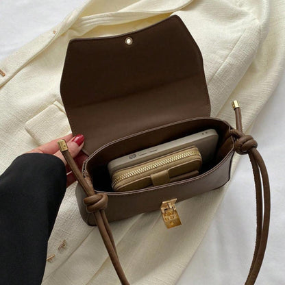 Daphne | Vintage-inspired Shoulder Bag