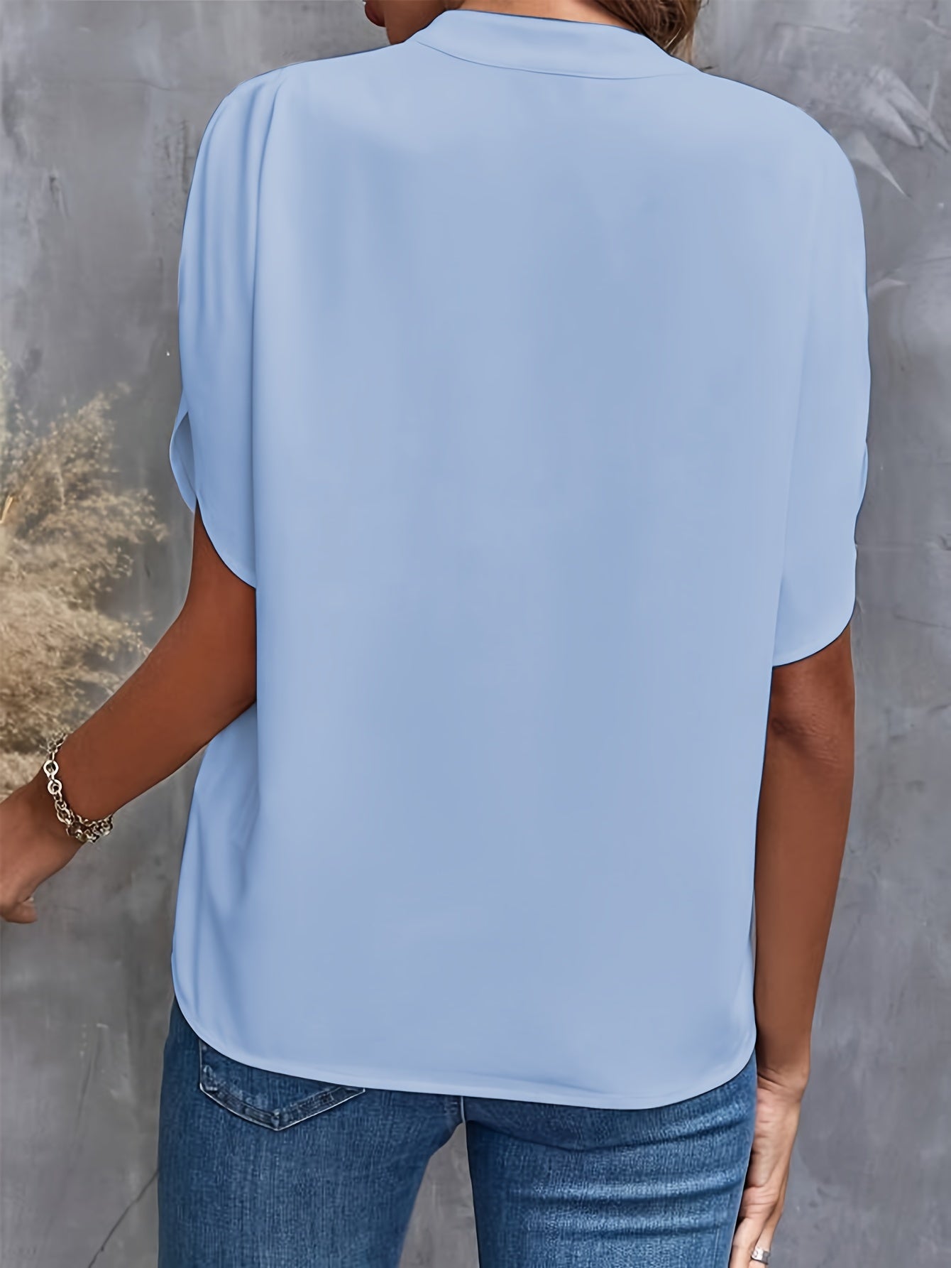 Jannie - Elegant Blouse